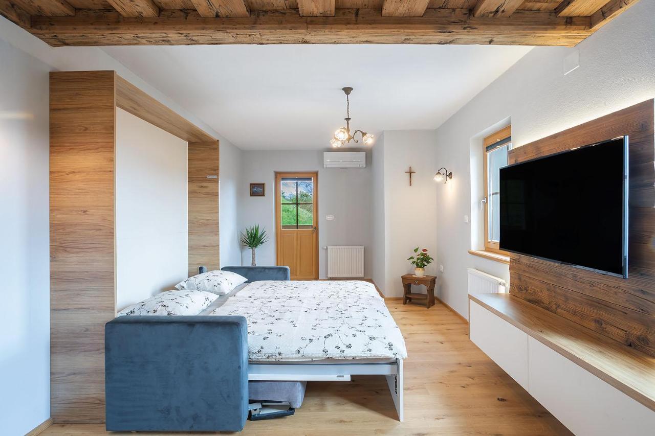 Apartments Tourist Farm Matijovc Naklo 外观 照片