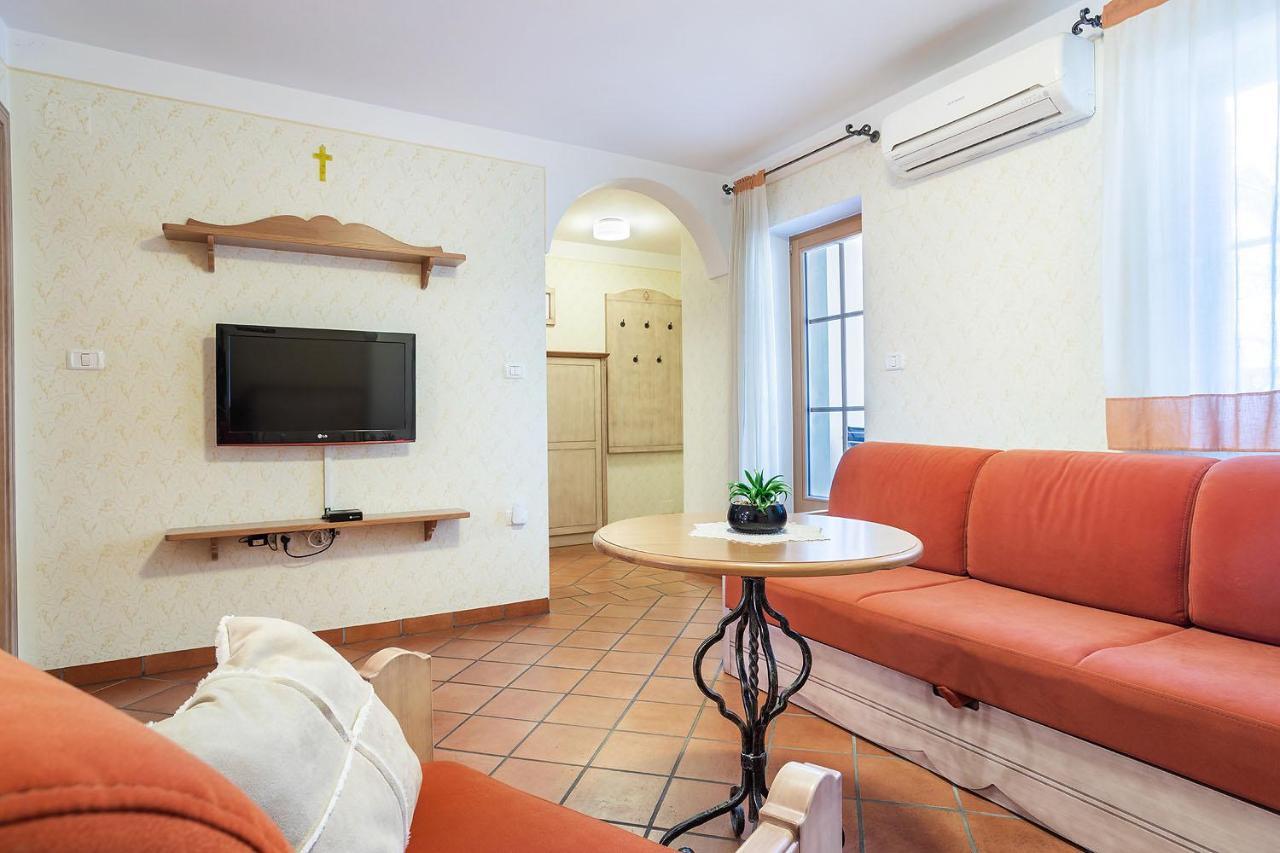 Apartments Tourist Farm Matijovc Naklo 外观 照片