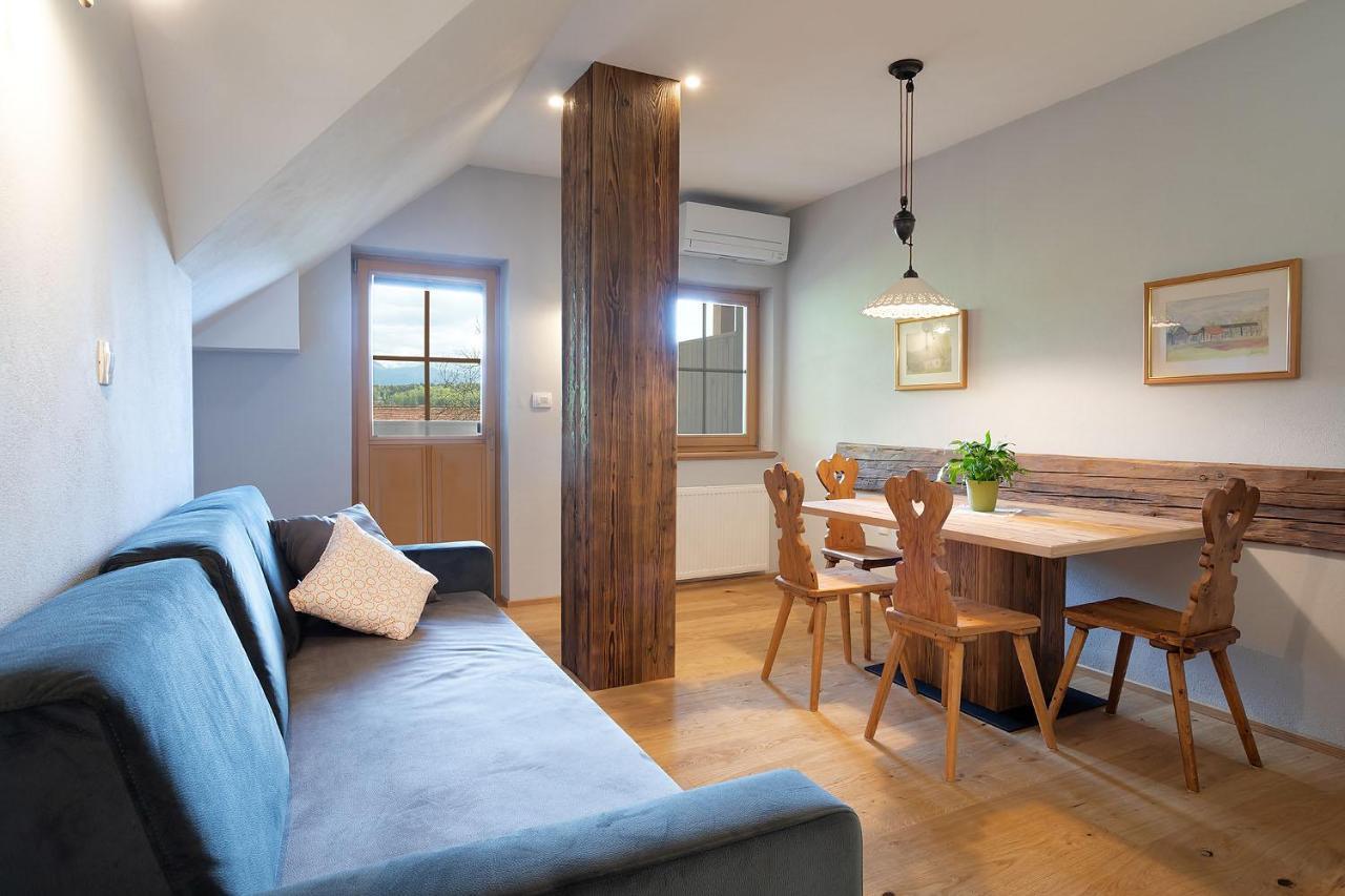 Apartments Tourist Farm Matijovc Naklo 外观 照片